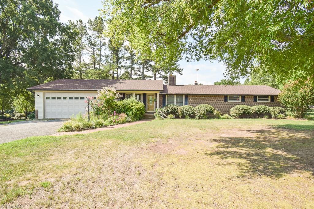 2280 Handy Road Denton, NC 27239 - Photo 1 of 32 Gallery Image 1