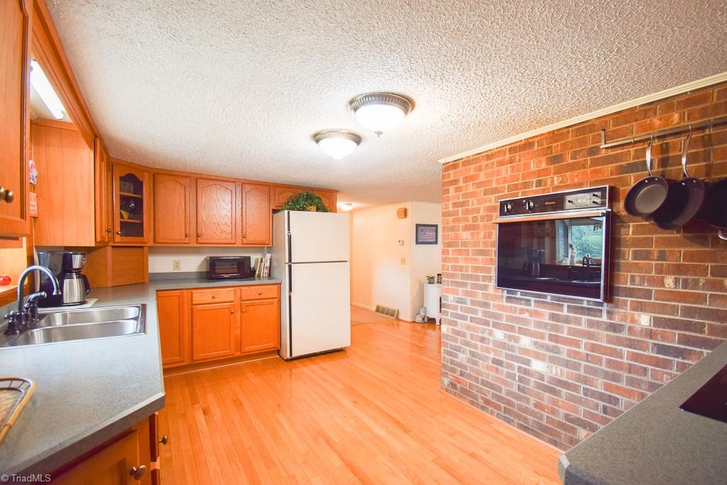 2280 Handy Road Denton, NC 27239 - Photo 13 of 32 Gallery Image 13