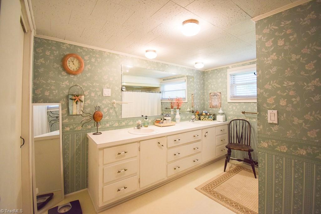 2280 Handy Road Denton, NC 27239 - Photo 18 of 32 Gallery Image 18