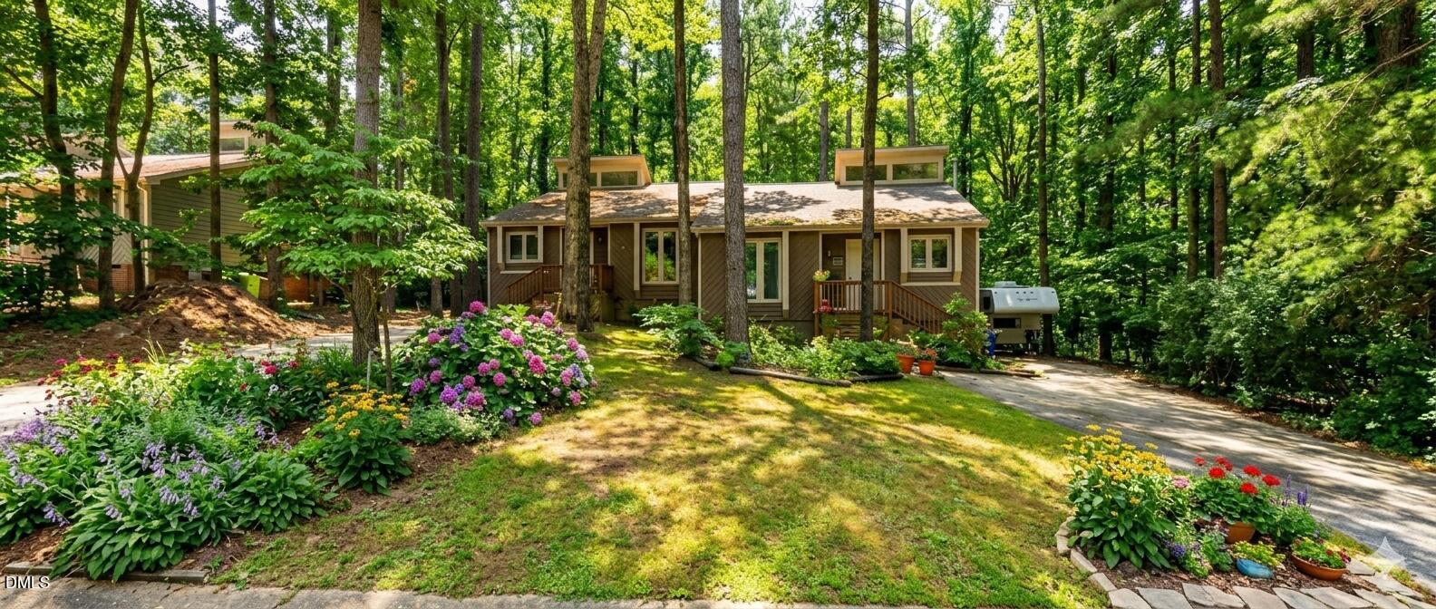 5513 Kaplan Drive Raleigh, NC 27606 - Photo 1 of 52