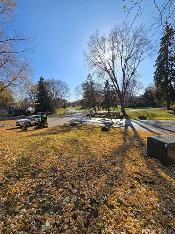 $280,000 | 1366 Arden View Drive, Arden Hills, MN 55112