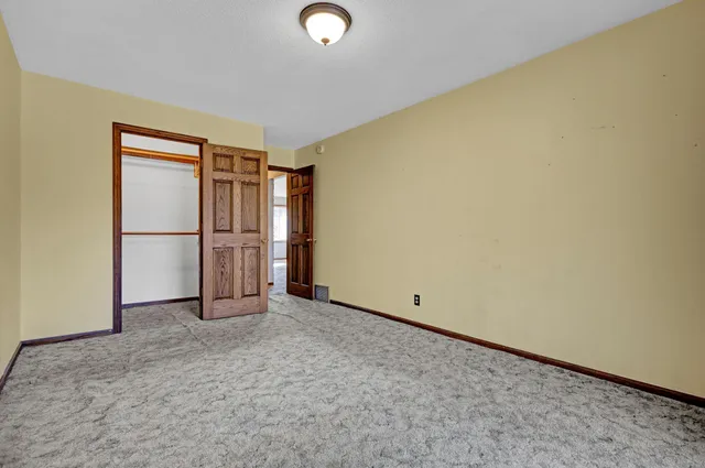 $280,000 | 1366 Arden View Drive, Arden Hills, MN 55112