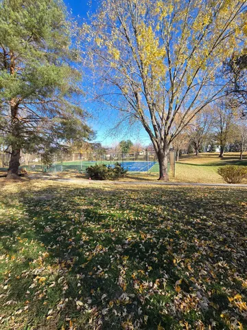 $280,000 | 1366 Arden View Drive, Arden Hills, MN 55112