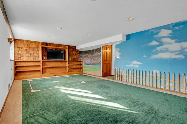 $280,000 | 1366 Arden View Drive, Arden Hills, MN 55112