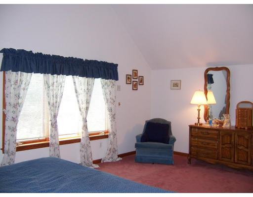 11 Garvey Road Framingham, MA 01701 - Photo 14 of 26