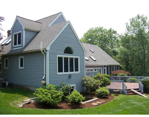 11 Garvey Road Framingham, MA 01701 - Photo 2 of 26