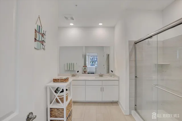 $445,000 | 1111 Vanderbergh Boulevard, Monroe Township, NJ 08831