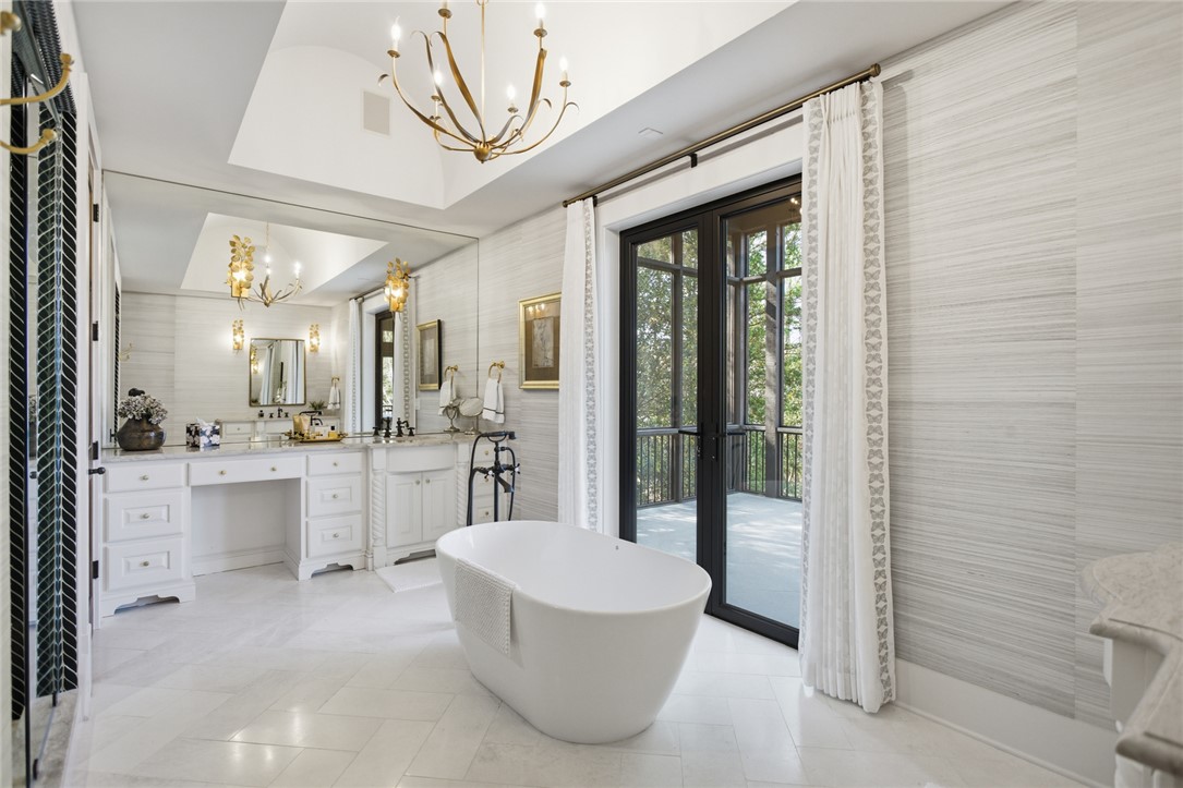 226 Long Ridge Road Sunset, SC 29685 - Photo 26 of 50 This spacious bathroom offers a relaxing soaking tub and an expansive vanity, perfect for unwinding.