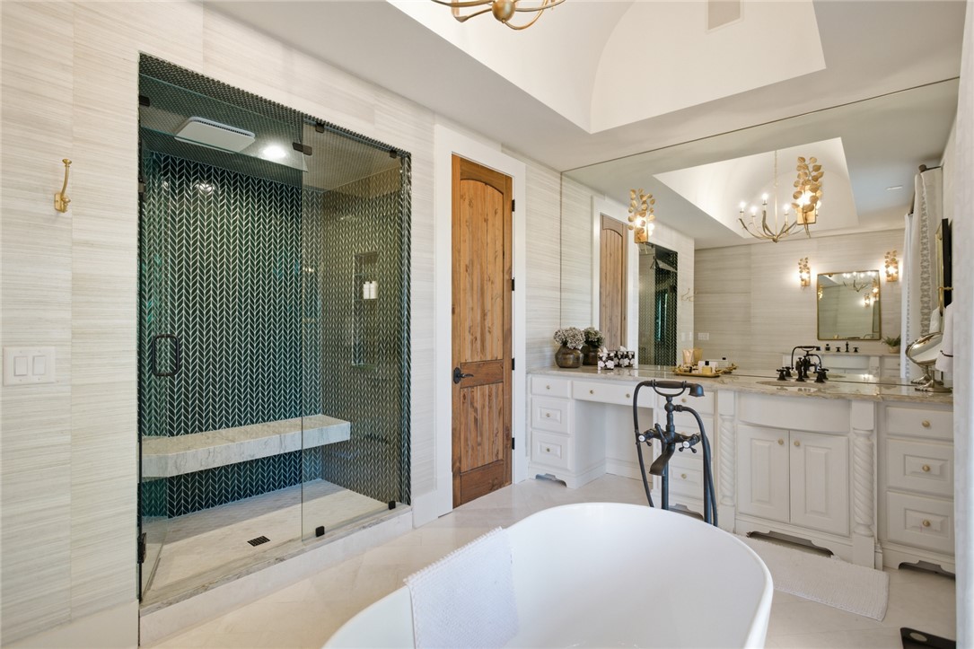 226 Long Ridge Road Sunset, SC 29685 - Photo 27 of 50 This exquisite bath offers a refreshing shower and luxurious soaking tub.