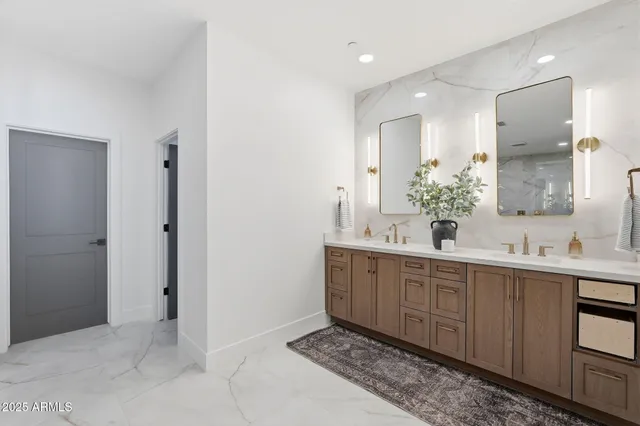 $2,749,999 | 6638 East Monterosa Street, Scottsdale, AZ 85251