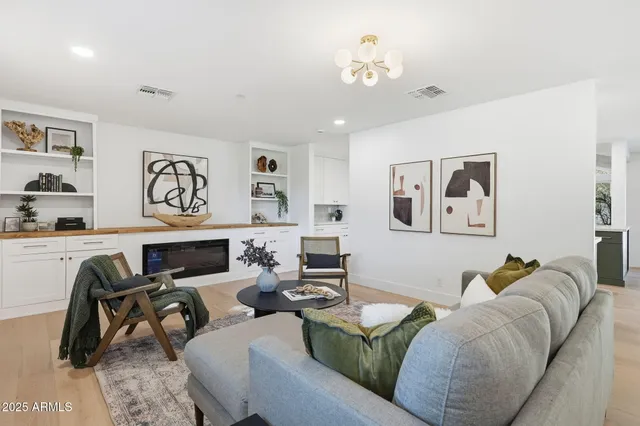 $2,749,999 | 6638 East Monterosa Street, Scottsdale, AZ 85251