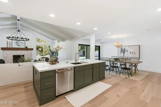 $2,749,999 | 6638 East Monterosa Street, Scottsdale, AZ 85251