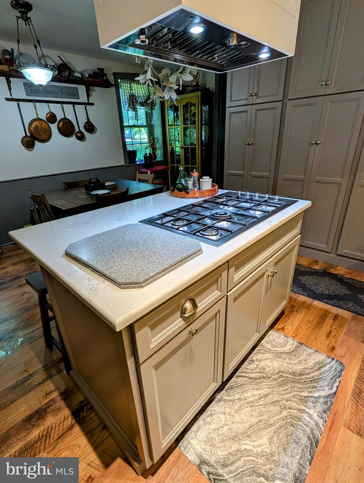 1890 Millport Road Lancaster, PA 17602 - Photo 24 of 57 Kitchen Propane Range Top