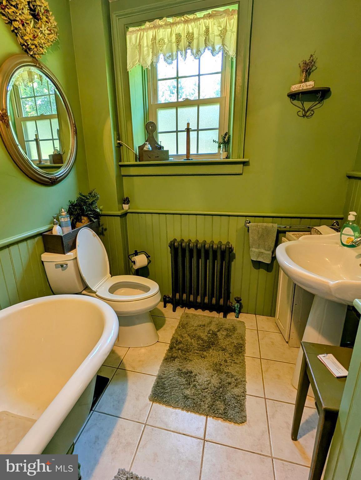 1890 Millport Road Lancaster, PA 17602 - Photo 29 of 57 1st Floor Full Bath