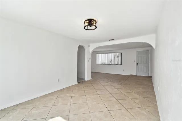 $2,200 | 3248 Rock Valley Drive, Holiday, FL 34691