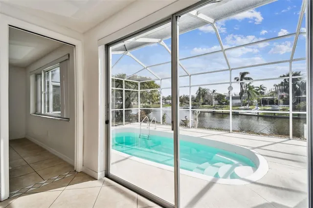 $2,200 | 3248 Rock Valley Drive, Holiday, FL 34691