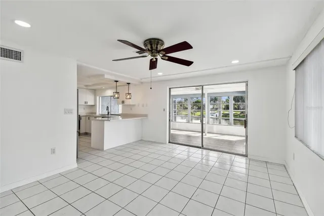 $2,200 | 3248 Rock Valley Drive, Holiday, FL 34691