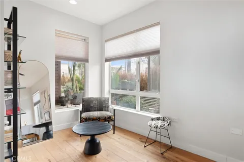 $710,000 | 6001 Carlton Way, Unit 102, Los Angeles, CA 90028