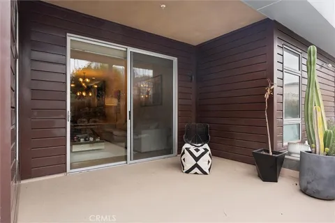 $710,000 | 6001 Carlton Way, Unit 102, Los Angeles, CA 90028