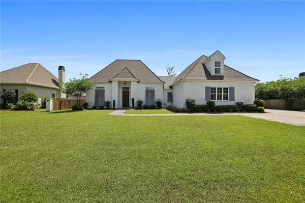 $559,999 | 19328 Country Club Lane, Hammond, LA 70401