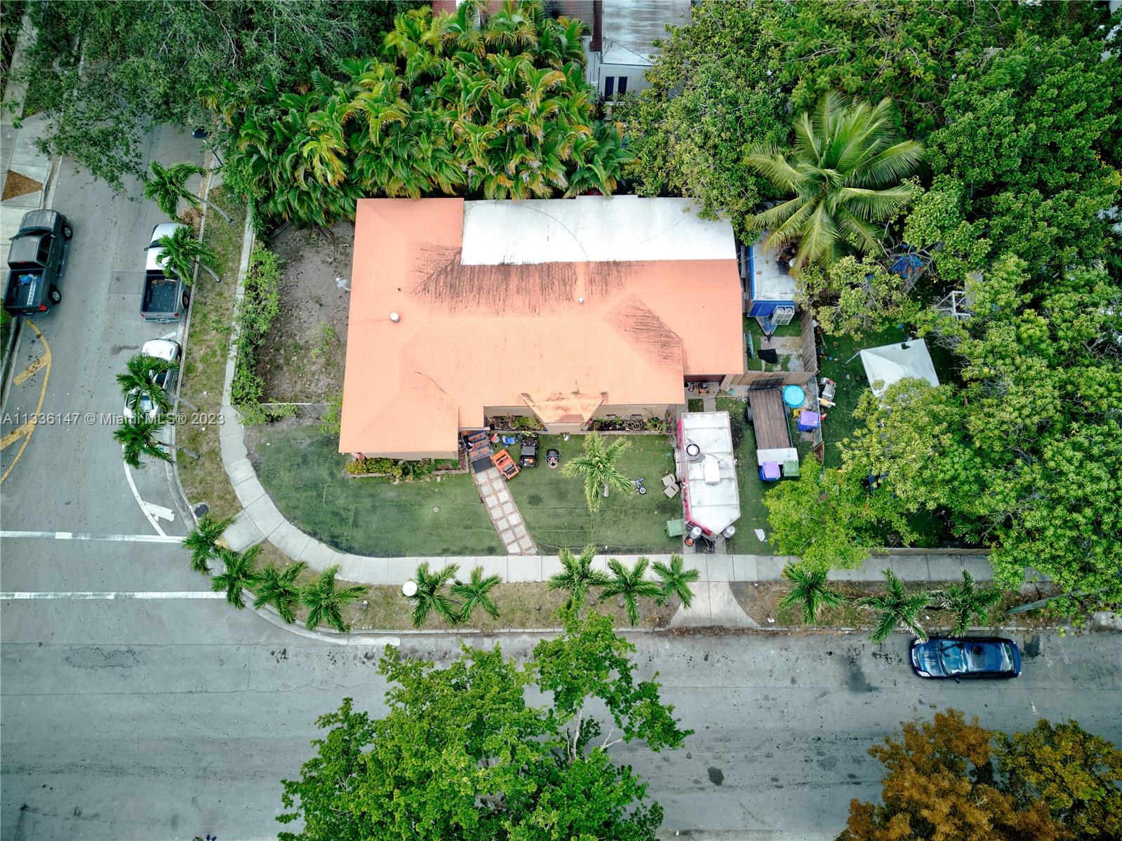 980 Southwest 15th Avenue Miami, FL 33135 - Photo 2 of 23 an aerial view of a house