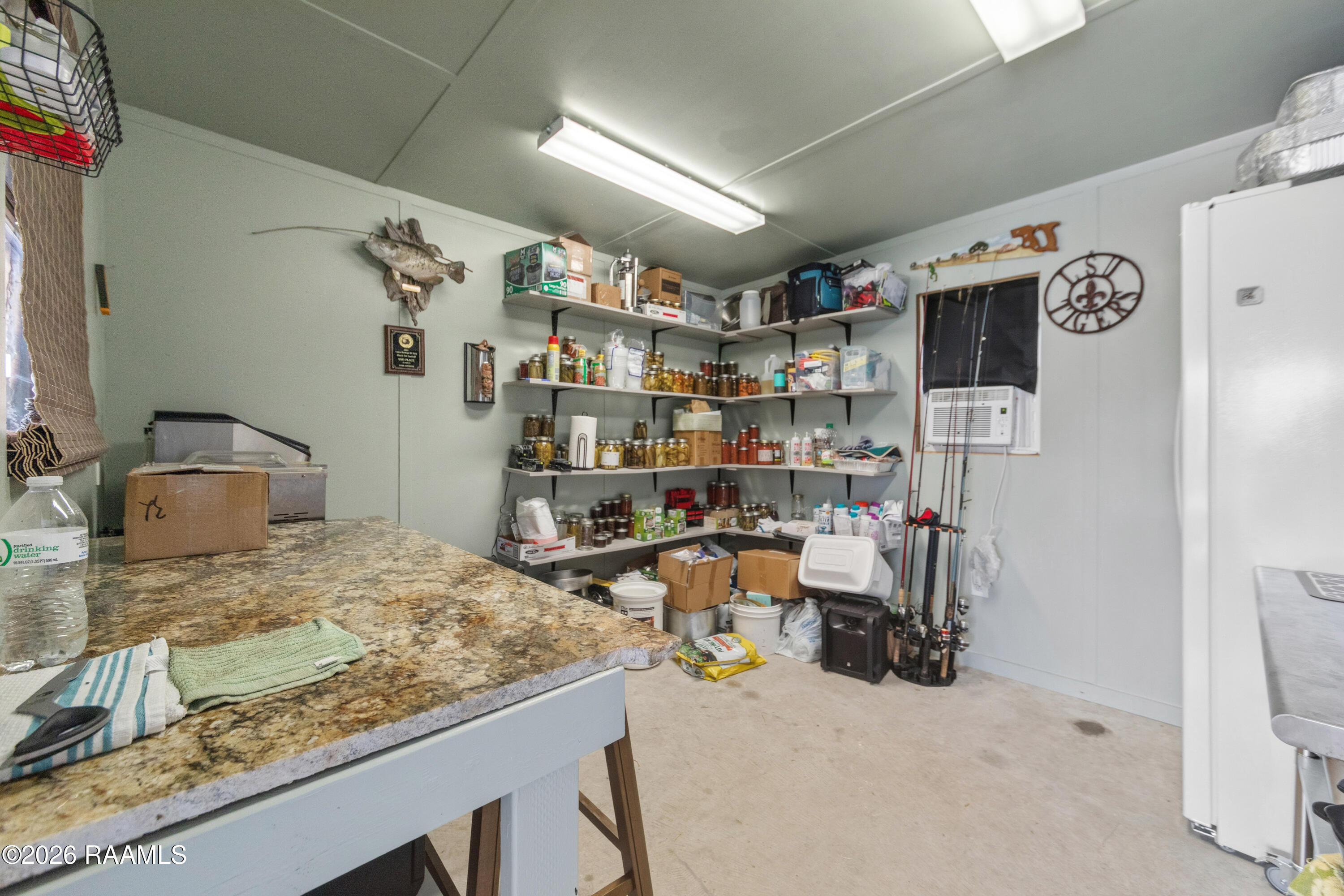 912 Hector Connoly Road Carencro, LA 70520 - Photo 20 of 30 912 B Hector Connoly-33