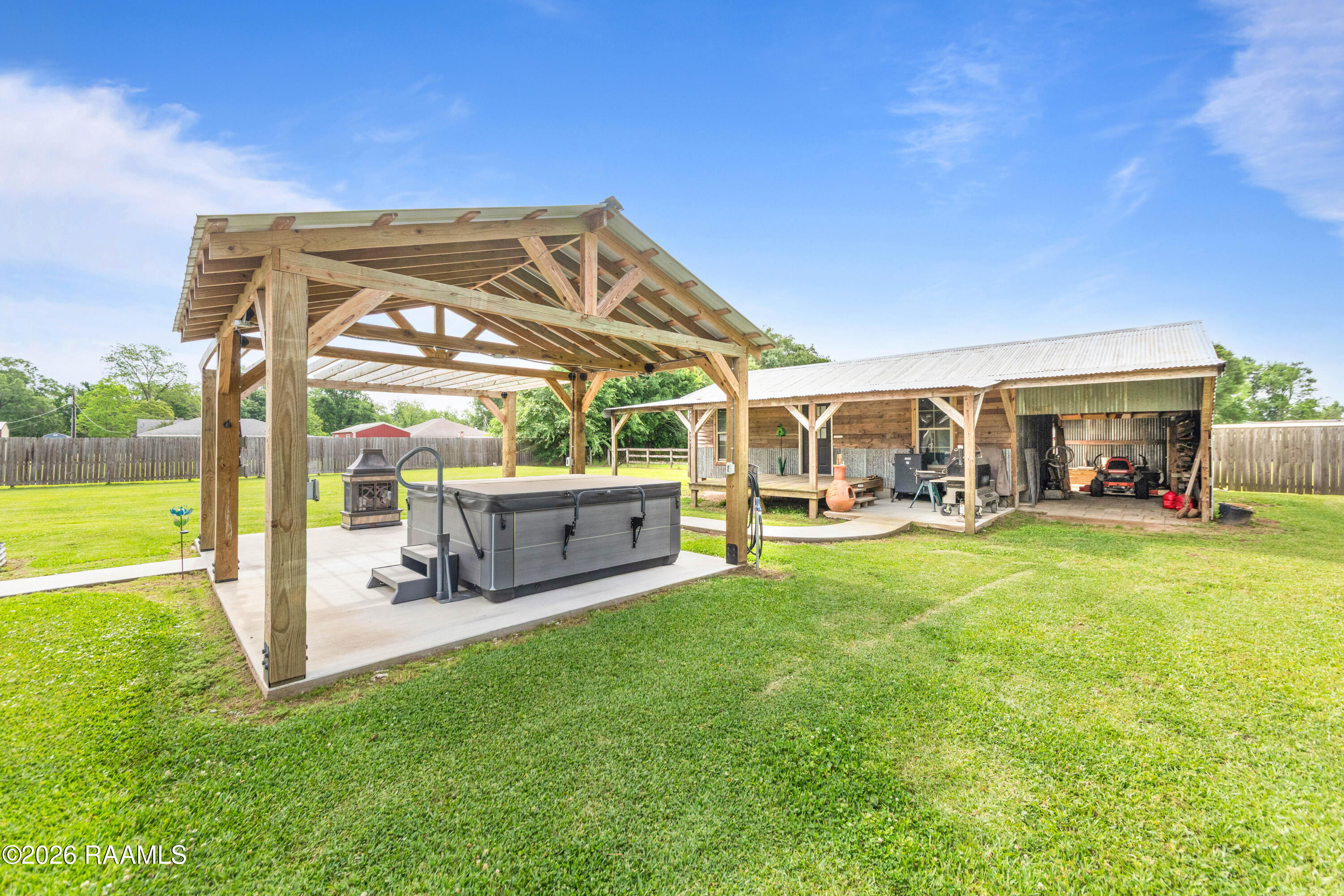 912 Hector Connoly Road Carencro, LA 70520 - Photo 24 of 30 912 B Hector Connoly-14