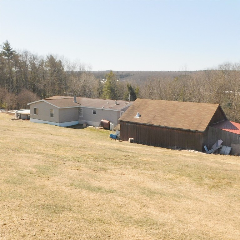 154 Loomis Road Bainbridge, NY 13733 - Photo 4 of 19 Gallery Image 4