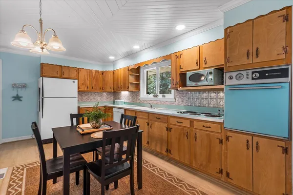 $375,000 | 4022 Belvoir Pines Drive, Chattanooga, TN 37412