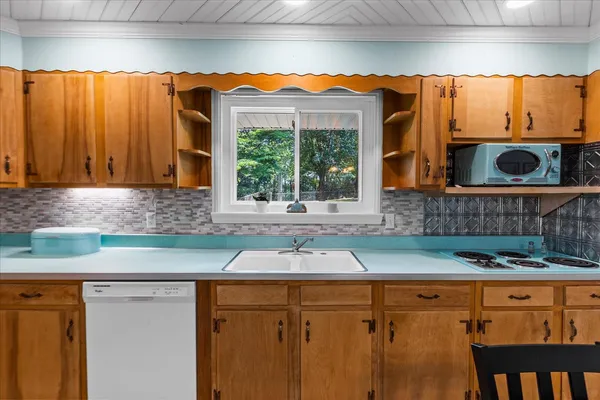 $375,000 | 4022 Belvoir Pines Drive, Chattanooga, TN 37412