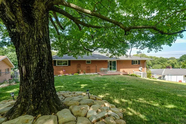 $375,000 | 4022 Belvoir Pines Drive, Chattanooga, TN 37412