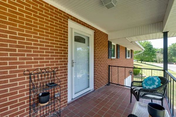 $375,000 | 4022 Belvoir Pines Drive, Chattanooga, TN 37412