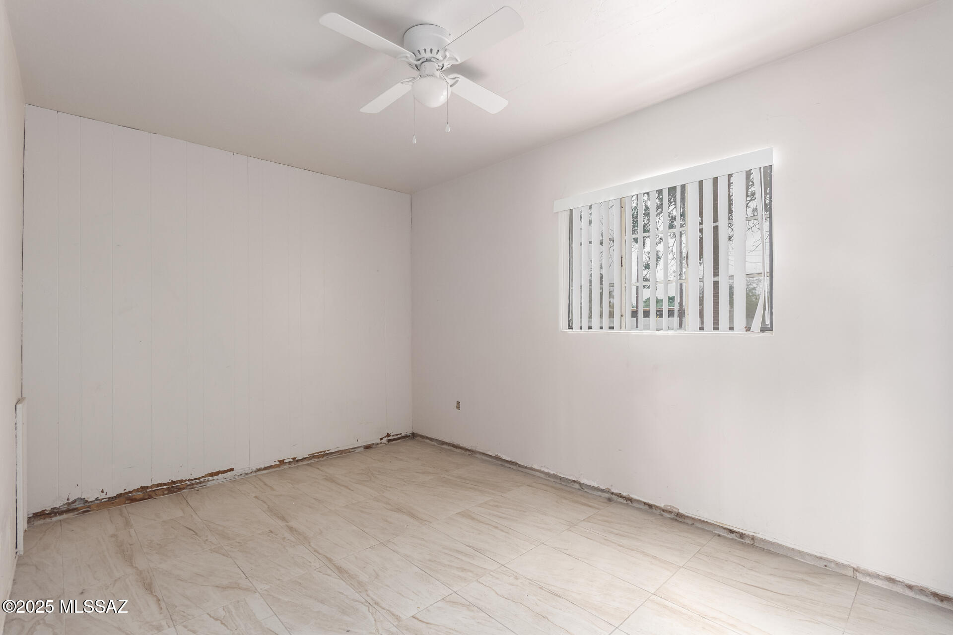 418 East Roger Road Tucson, AZ 85705 - Photo 9 of 23 Gallery Image 9