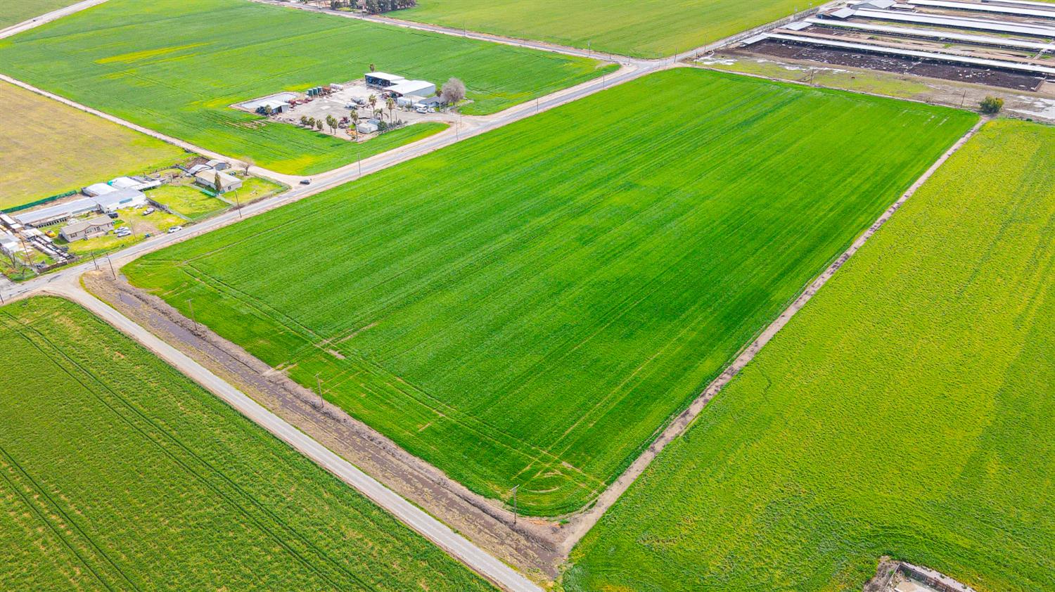 6425 South Prairie Flower Road Turlock, CA 95380 - Photo 13 of 22 a view of a golf course