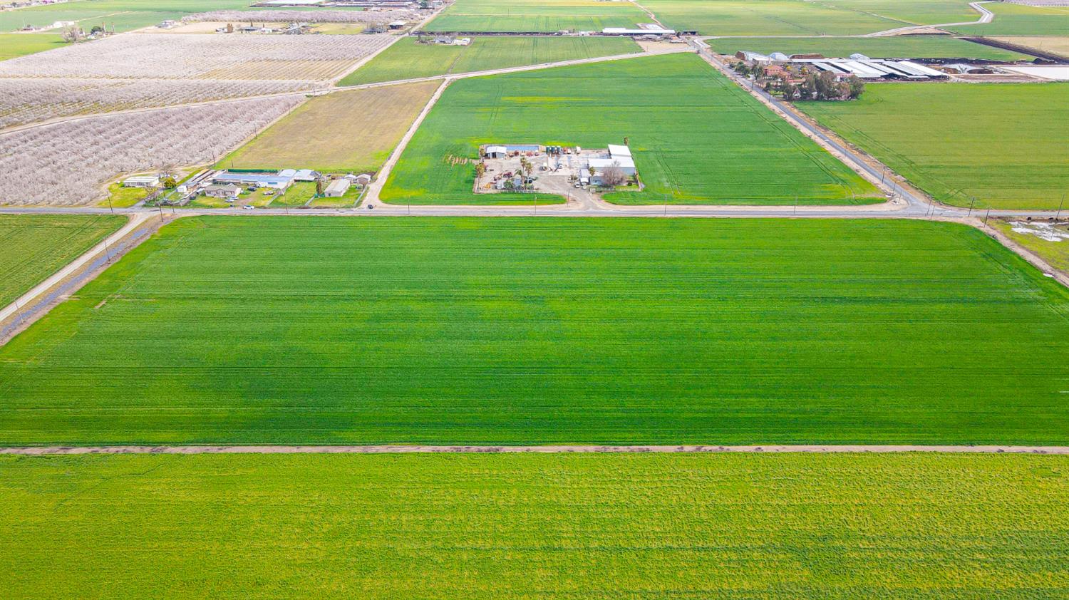 6425 South Prairie Flower Road Turlock, CA 95380 - Photo 15 of 22 a view of a golf course with a lake