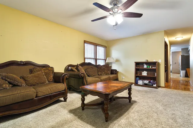 $565,000 | 591 Salceda Lane, Mundelein, IL 60060