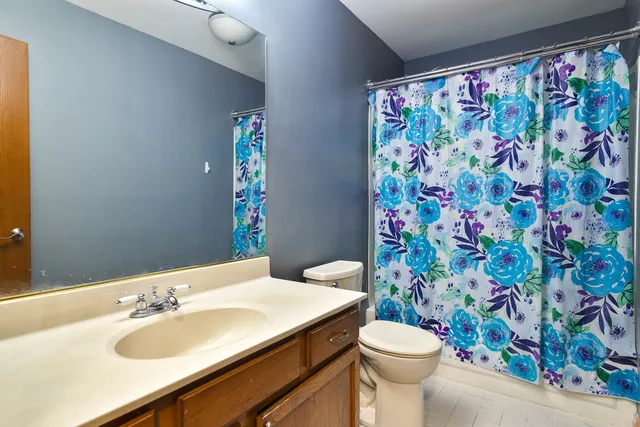 $565,000 | 591 Salceda Lane, Mundelein, IL 60060