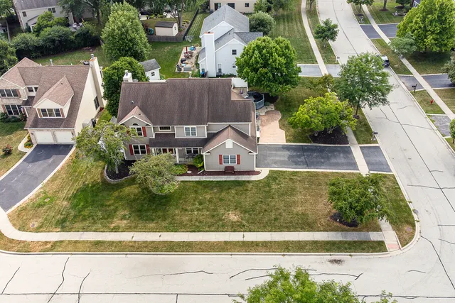 $565,000 | 591 Salceda Lane, Mundelein, IL 60060
