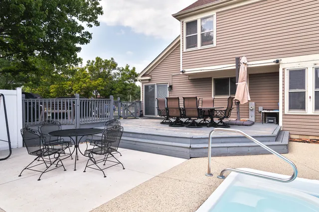 $565,000 | 591 Salceda Lane, Mundelein, IL 60060