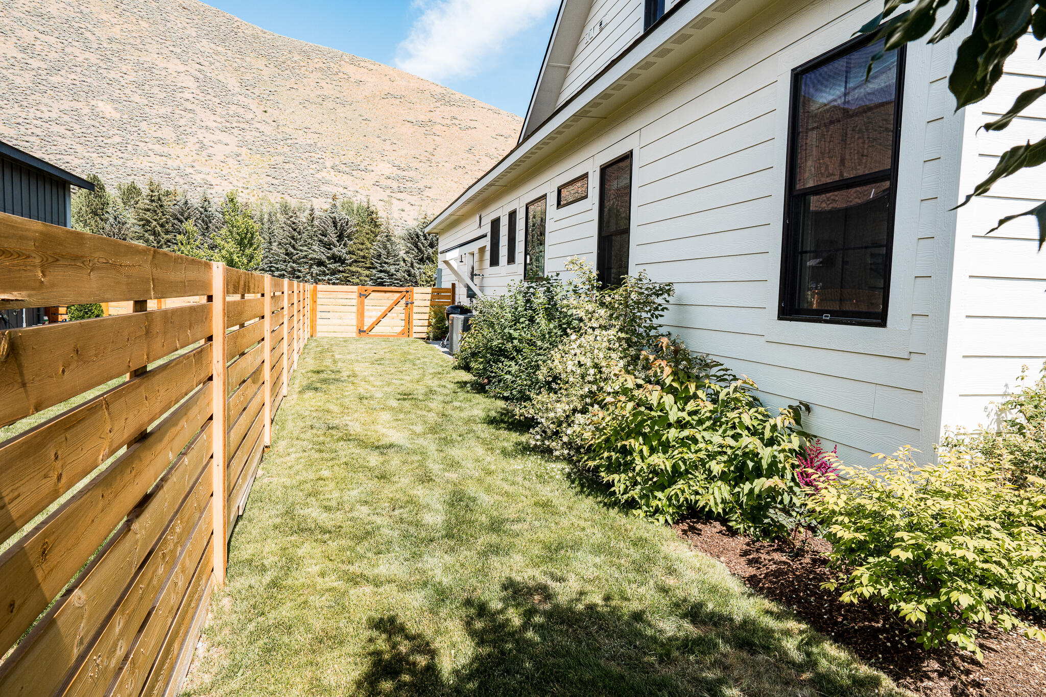 221 Sunbeam Street Hailey, ID 83333 - Photo 28 of 31 Fenced Yard