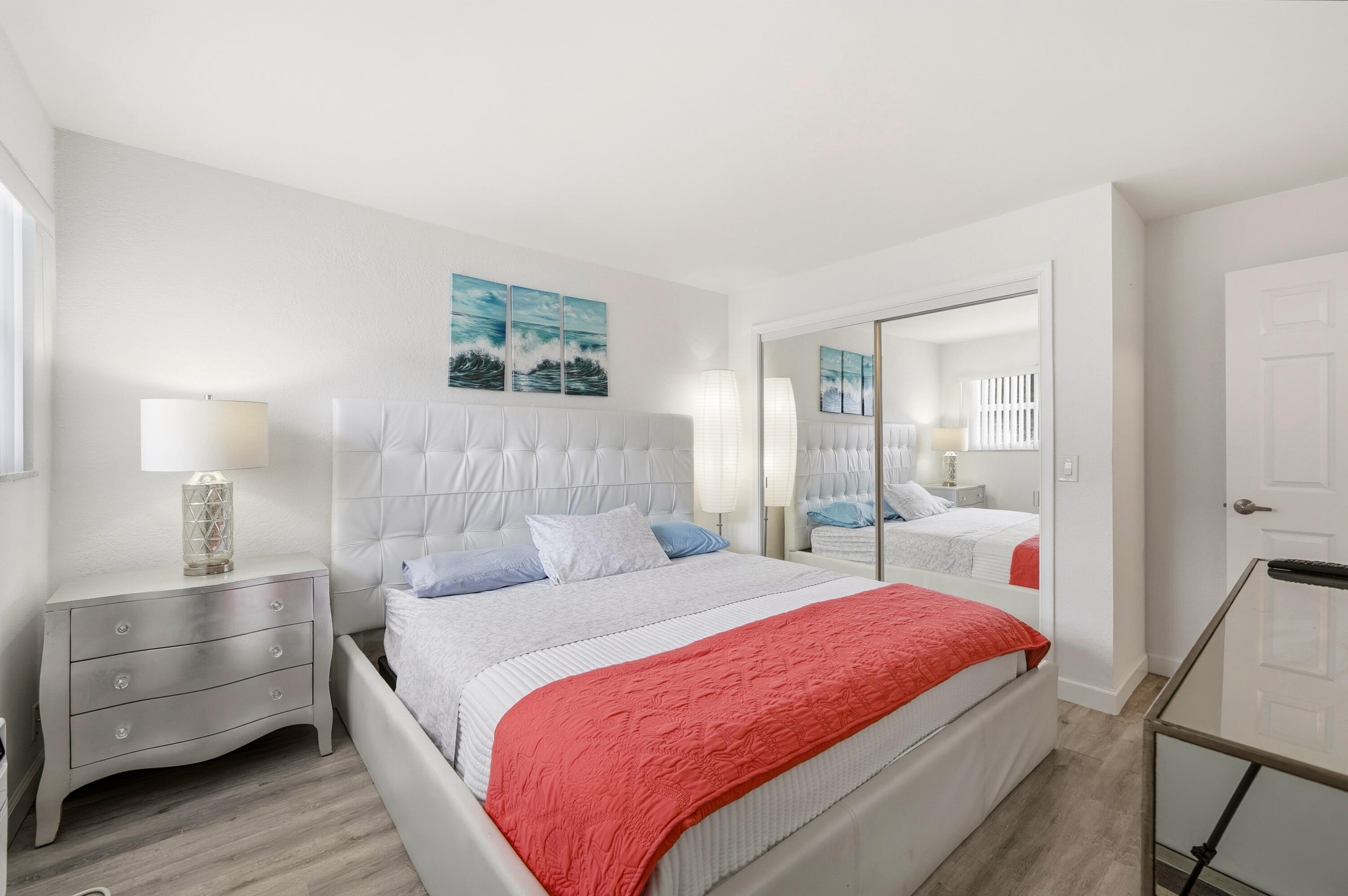 3510 Harrison Street, Unit 4 Hollywood, FL 33021 - Photo 19 of 31 a bedroom with a bed and a view of bedroom
