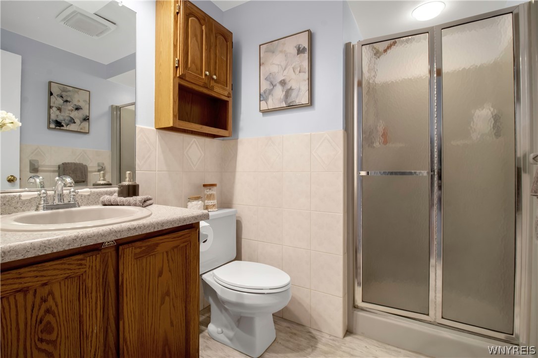 105 Whitney Place Buffalo, NY 14201 - Photo 16 of 48