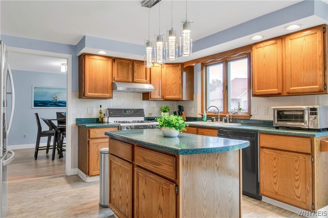 105 Whitney Place Buffalo, NY 14201 - Photo 17 of 48