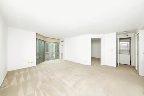 $232,000 | 195 North Harbor Drive, Unit 2307, Chicago, IL 60601
