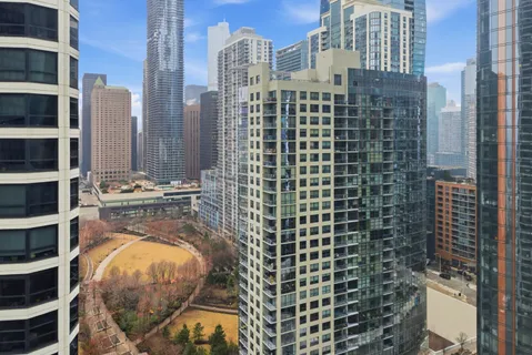 $232,000 | 195 North Harbor Drive, Unit 2307, Chicago, IL 60601