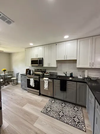 $7,000 | 20 Westgate Lane, Unit F, Boynton Beach, FL 33436