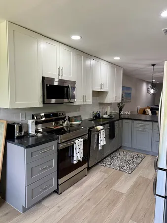 $7,000 | 20 Westgate Lane, Unit F, Boynton Beach, FL 33436