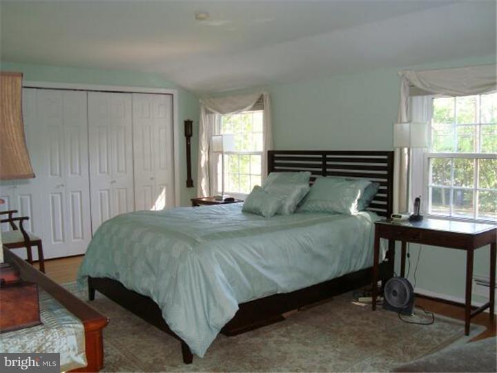 332 Bortons Mill Road Cherry Hill, NJ 08034 - Photo 15 of 25 Bedroom - Main