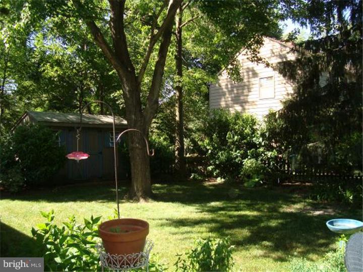 332 Bortons Mill Road Cherry Hill, NJ 08034 - Photo 22 of 25 Exterior Back