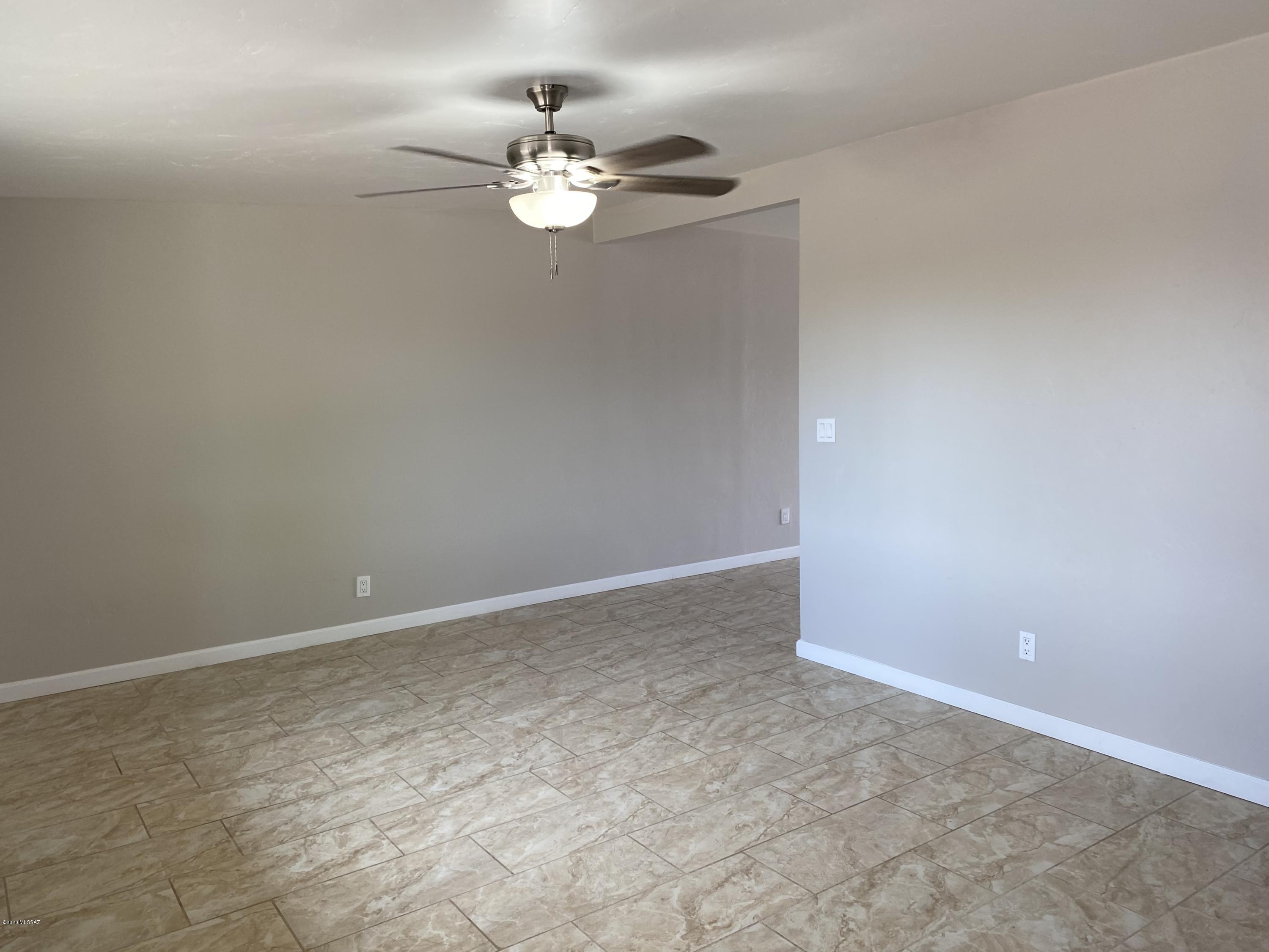 114 West Mossman Road Tucson, AZ 85706 - Photo 16 of 26 Gallery Image 16